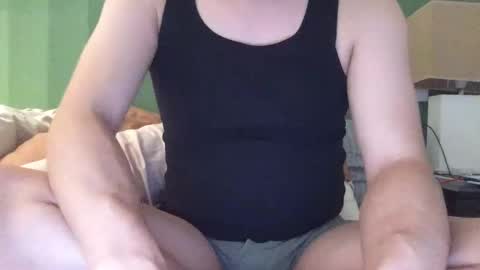 Snapshot of fantasticbake1 chatting on 5, 10, 2025 fantasticbake1 online show from 5, 10, 2025