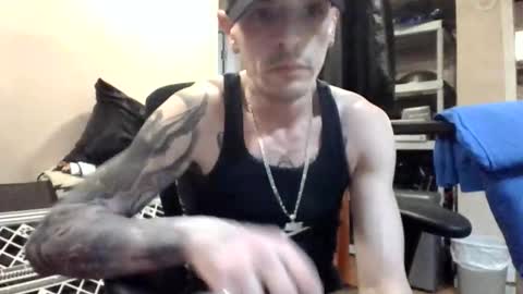 Snapshot of fantasydesire83 chatting on 18, 3, 2026 fantasydesire83 online show from 18, 3, 2026