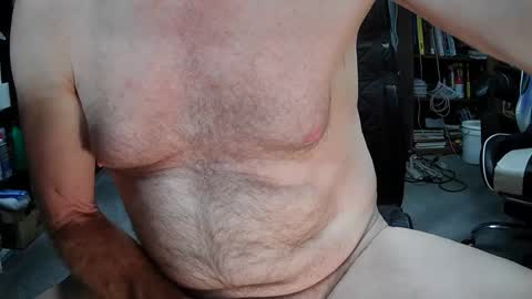 Snapshot of fantasyresort chatting on 16, 1, 2025 fantasyresort online show from 16, 1, 2025