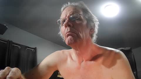 Snapshot of fantasyresort chatting on 23, 2, 2025 fantasyresort online show from 23, 2, 2025