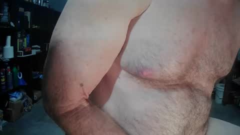 Snapshot of fantasyresort chatting on 5, 3, 2025 fantasyresort online show from 5, 3, 2025