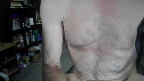 Snapshot of fantasyresort chatting on 14, 11, 2025 fantasyresort online show from 14, 11, 2025