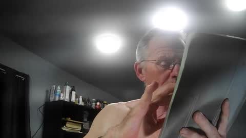 Snapshot of fantasyresort chatting on 23, 11, 2025 fantasyresort online show from 23, 11, 2025