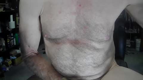 Snapshot of fantasyresort chatting on 18, 12, 2025 fantasyresort online show from 18, 12, 2025