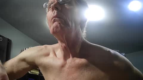 Snapshot of fantasyresort chatting on 14, 1, 2026 fantasyresort online show from 14, 1, 2026