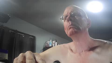 Snapshot of fantasyresort chatting on 15, 3, 2026 fantasyresort online show from 15, 3, 2026