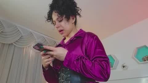 Farah online show from 19, 11, 2025