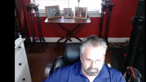 Mikie online show from 13, 11, 2025