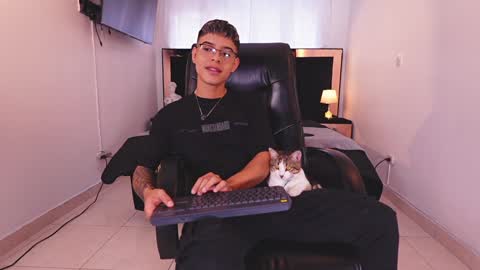 Snapshot of farid_jake_ chatting on 25, 1, 2025 farid_jake_ online show from 25, 1, 2025