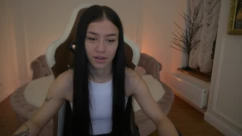 Snapshot of fatalenellie chatting on 5, 5, 2026 Nellie online show from 5, 5, 2026