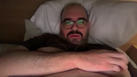 Snapshot of fatandfurry chatting on 12, 10, 2025 Mammouth online show from 12, 10, 2025