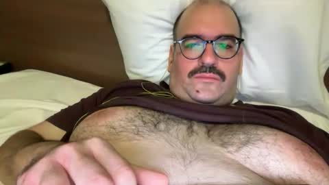 Snapshot of fatandfurry chatting on 21, 10, 2025 Mammouth online show from 21, 10, 2025