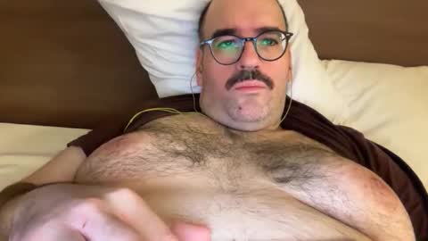 Snapshot of fatandfurry chatting on 23, 10, 2025 Mammouth online show from 23, 10, 2025