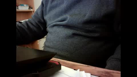 Snapshot of fatbellyitalian chatting on 12, 1, 2025 fatbellyitalian online show from 12, 1, 2025