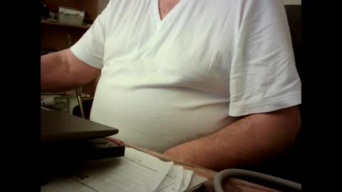 Snapshot of fatbellyitalian chatting on 15, 9, 2025 fatbellyitalian online show from 15, 9, 2025