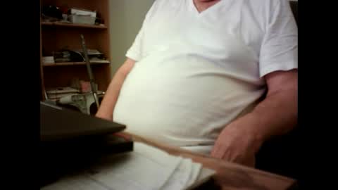 Snapshot of fatbellyitalian chatting on 19, 9, 2025 fatbellyitalian online show from 19, 9, 2025