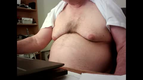 Snapshot of fatbellyitalian chatting on 28, 9, 2025 fatbellyitalian online show from 28, 9, 2025