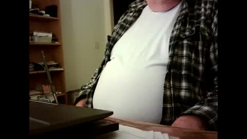 Snapshot of fatbellyitalian chatting on 6, 10, 2025 fatbellyitalian online show from 6, 10, 2025