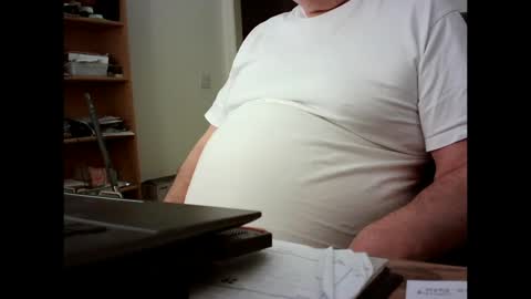 Snapshot of fatbellyitalian chatting on 10, 10, 2025 fatbellyitalian online show from 10, 10, 2025