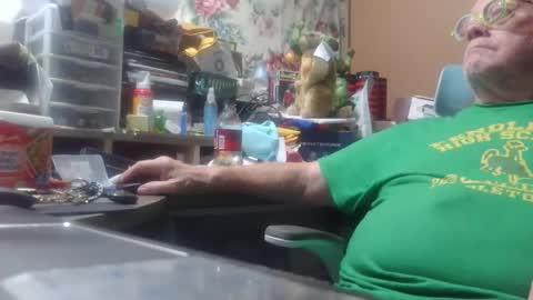 Fred. online show from 6, 5, 2026