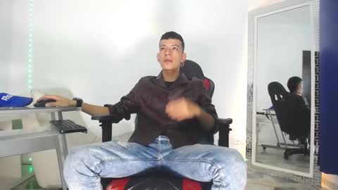 Favel Gomez online show from 26, 12, 2024