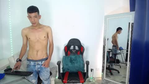 Favel Gomez online show from 26, 12, 2024