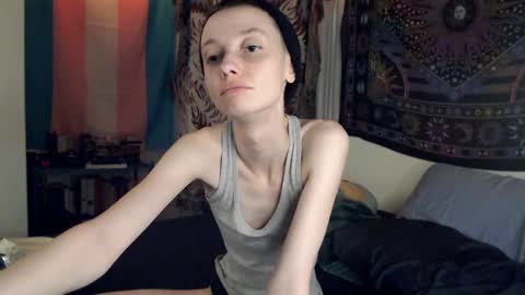 Snapshot of fayebae3 chatting on 19, 11, 2025 Mossfairy online show from 19, 11, 2025