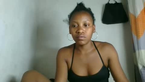 fayence09 online show from 21, 10, 2025