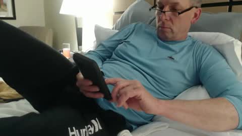 Snapshot of fdguy44 chatting on 5, 5, 2026 K online show from 5, 5, 2026