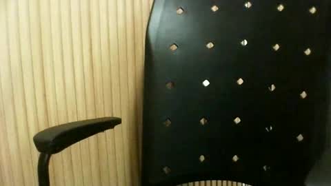 Snapshot of fdphomen chatting on 4, 1, 2025 fdphomen online show from 4, 1, 2025