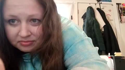 Snapshot of feastonme00 chatting on 4, 8, 2026 feastonme00 online show from 4, 8, 2026