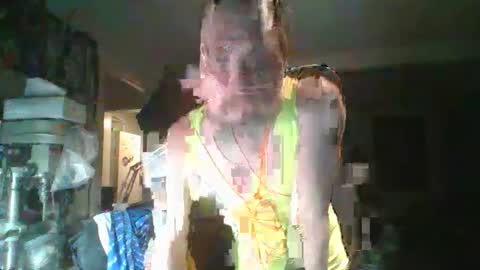 Snapshot of feelfemdom chatting on 7, 5, 2026 feelfemdom online show from 7, 5, 2026