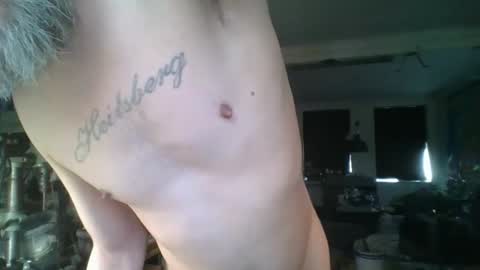 Snapshot of feelfemdom chatting on 8, 5, 2026 feelfemdom online show from 8, 5, 2026