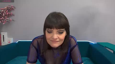 Laura online show from 8, 10, 2025