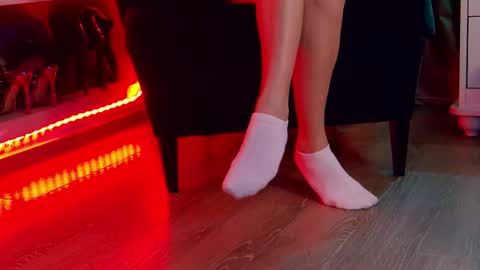 FeetVibe online show from 28, 11, 2025