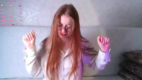 Hi Im Milly  nice 2 meet u 3 online show from 17, 4, 2026