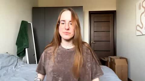 Mary online show from 21, 4, 2026