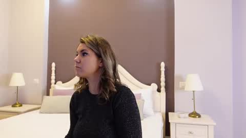 FeliciaKrige online show from 11, 2, 2025