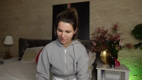 FeliciaKrige online show from 3, 5, 2026