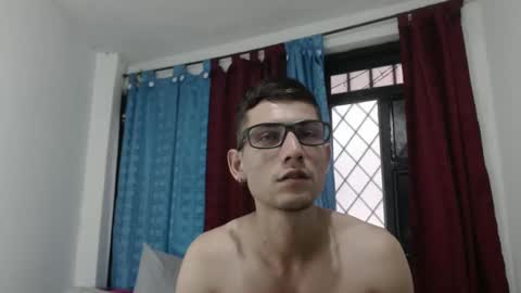 Snapshot of felipe227 chatting on 30, 1, 2025 jhonatan felipe online show from 30, 1, 2025
