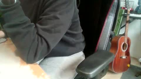 Snapshot of fem_alice_louis_dom chatting on 16, 12, 2025 fem_alice_louis_dom online show from 16, 12, 2025