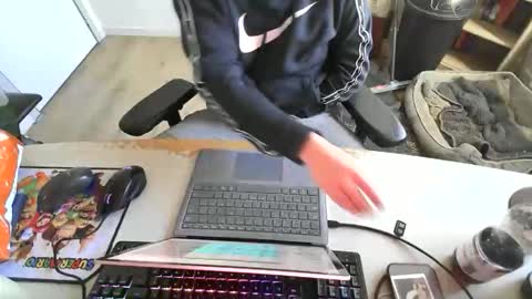 Snapshot of fem_alice_louis_dom chatting on 2, 3, 2026 fem_alice_louis_dom online show from 2, 3, 2026