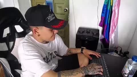 Snapshot of femboy666sixx_ chatting on 17, 3, 2026 GABY666 online show from 17, 3, 2026
