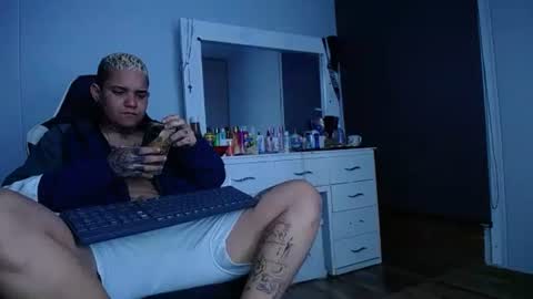 Snapshot of femboy666sixx_ chatting on 26, 3, 2026 GABY666 online show from 26, 3, 2026