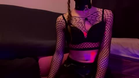 Snapshot of femboyhorse chatting on 3, 3, 2025 Femboyhorse online show from 3, 3, 2025