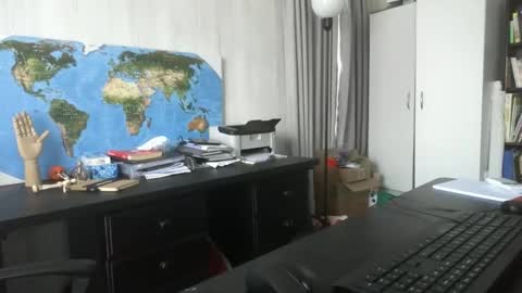 femdomsubby online show from 13, 12, 2024