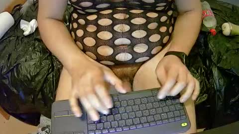 femmisslover online show from 8, 11, 2025