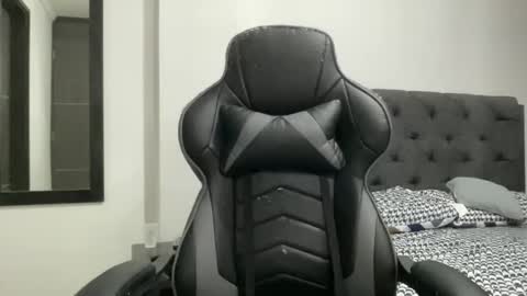 Fenix Golden17 ---- Every night after 2200 time Colombia online show from 16, 11, 2025