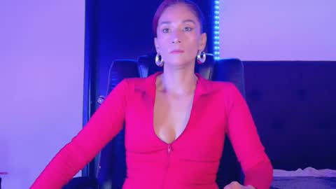 stefannia online show from 23, 11, 2025