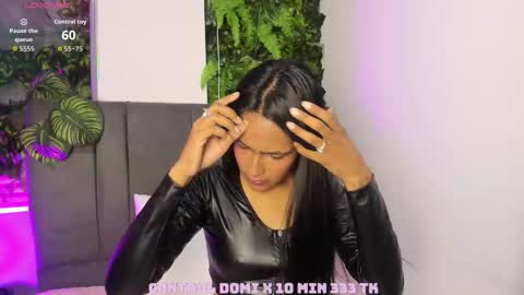 fernanda_liie_ online show from 29, 10, 2025